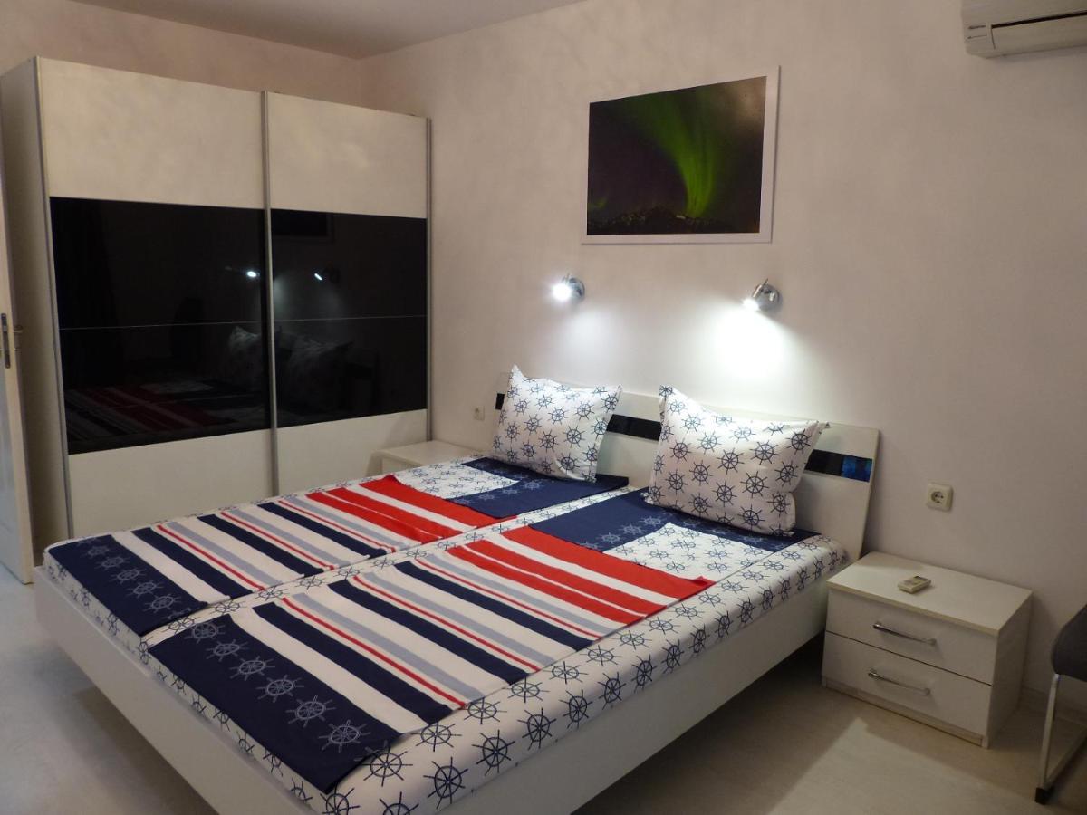 Apartament Holiday Burgas Exterior photo